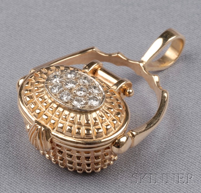 Appraisal: kt Gold and Diamond Nantucket Basket Pendant the lid with