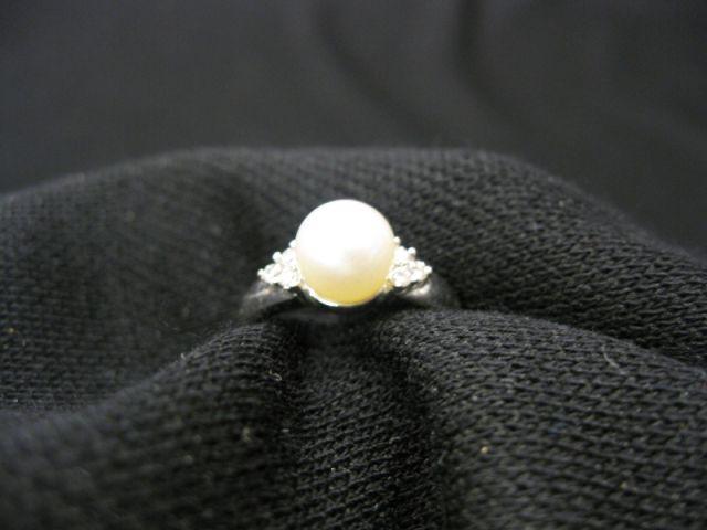 Appraisal: Pearl Diamond Ring fine mm pearl with diamonds on each