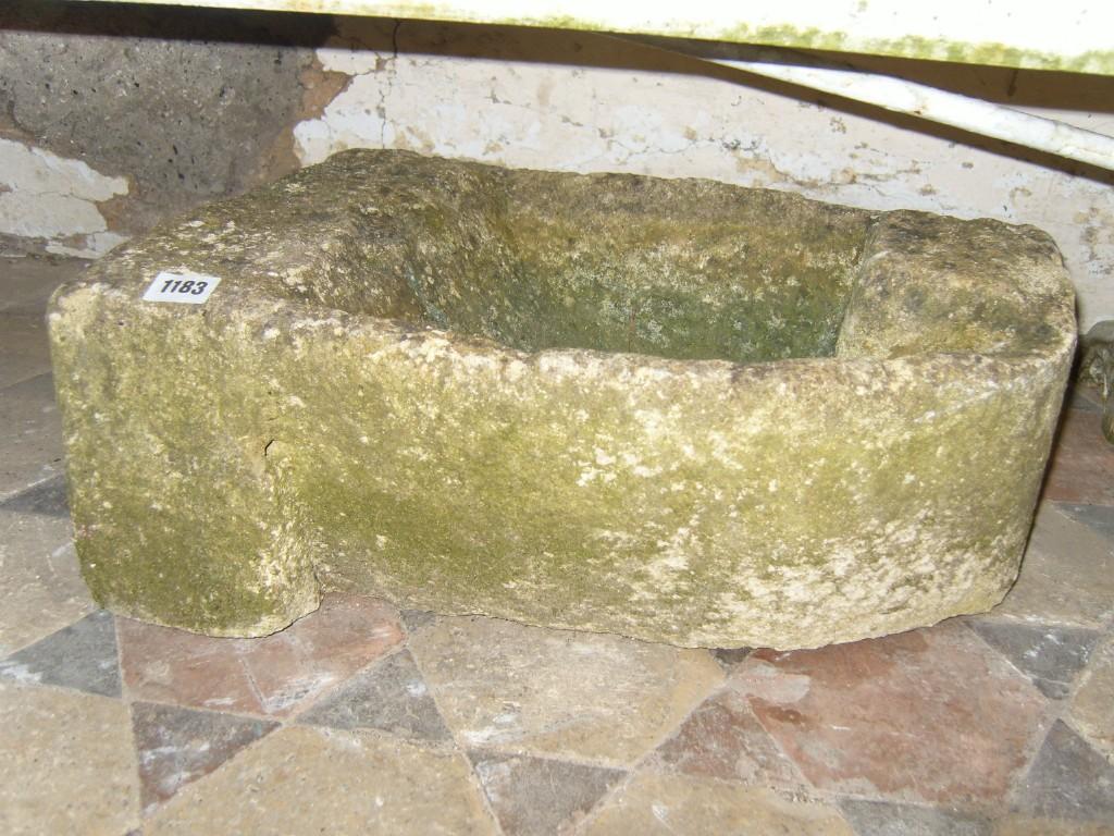 Appraisal: A stone trough of shaped form -