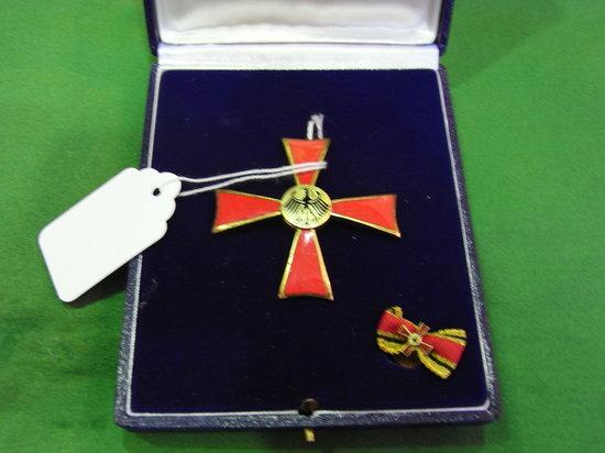 Appraisal: A GERMAN ORDER OF THE MERIT OF THE FEDERAL REPUBLIC