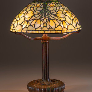 Appraisal: Tiffany Studios American Early th Century Tulip Lamp ripple glass