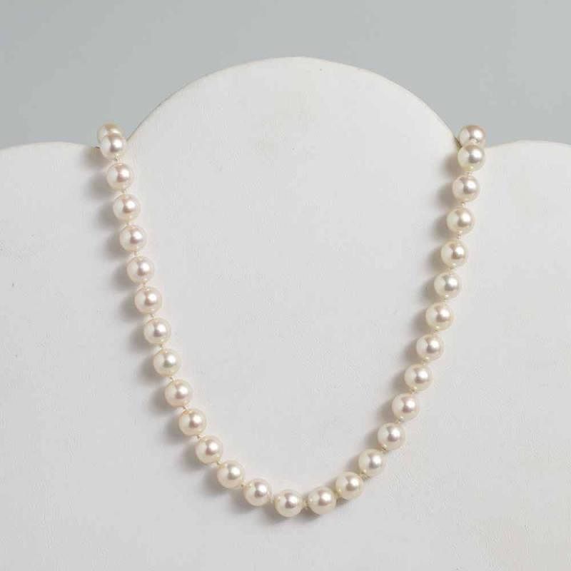 Appraisal: Pearl k Necklace Strand of pearls - mm with k