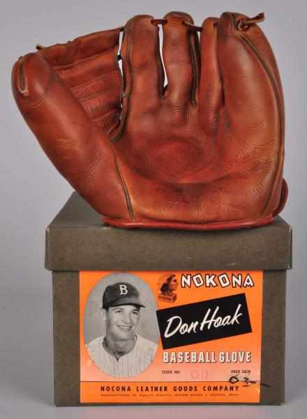 Appraisal: Nokona Don Hoak Brooklyn Dodger Baseball Glove Description Glove has