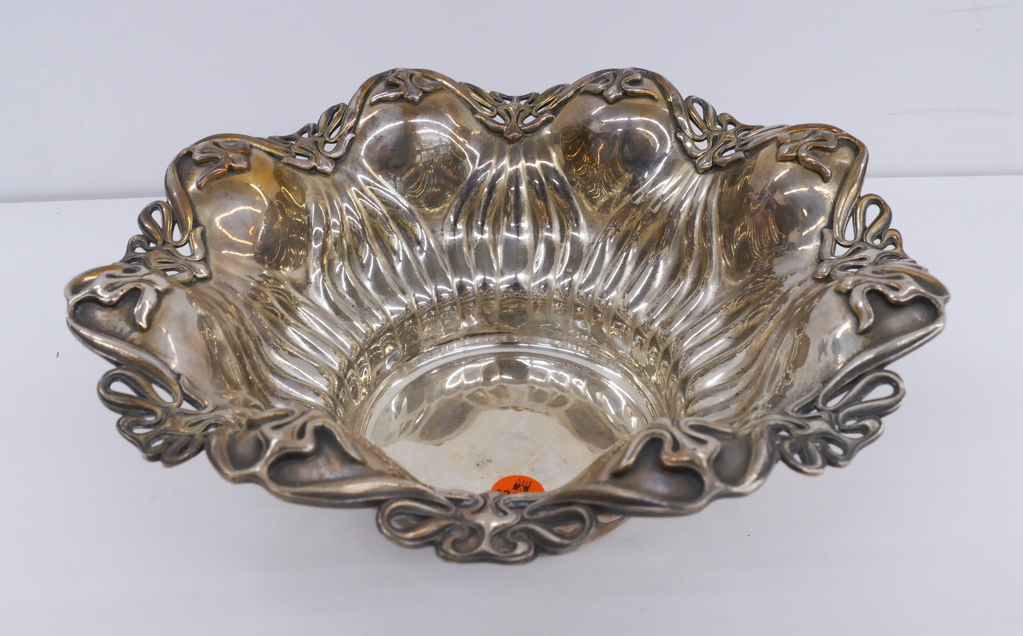 Appraisal: Art Nouveau Silver Plated Bowl- ''