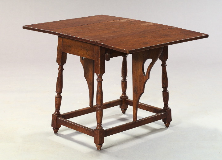 Appraisal: American Quarter-Sawn Oak Butterfly Table mid- th century the rectangular