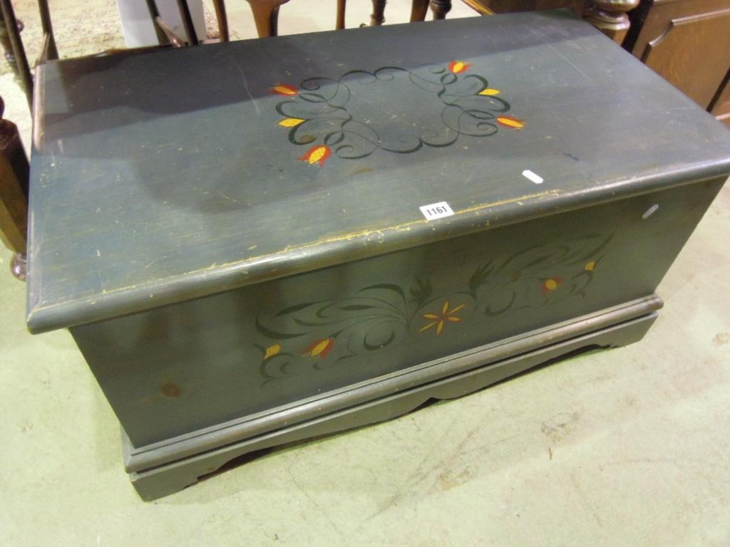 Appraisal: A pine blanket box with decorative painted finish with floral