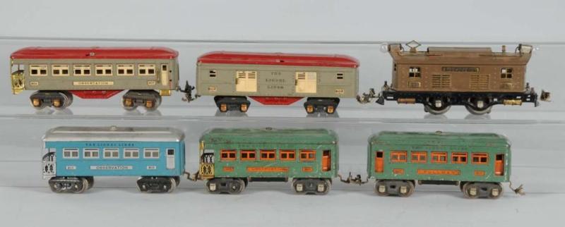 Appraisal: Lot of Lionel O-Gauge Passenger Cars Loco Description Pre-war Includes