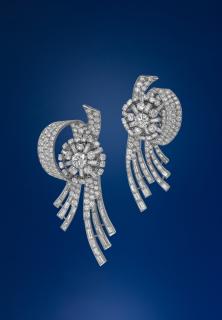 Appraisal: A Pair of Platinum and Diamond Spray Brooches dwts A