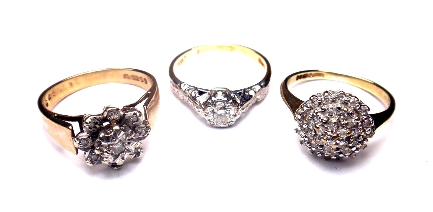 Appraisal: An ct gold and diamond set single stone ring mounted