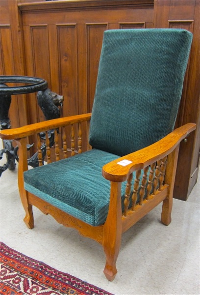 Appraisal: AN OAK 'MORRIS' ARMCHAIR American c an early type of