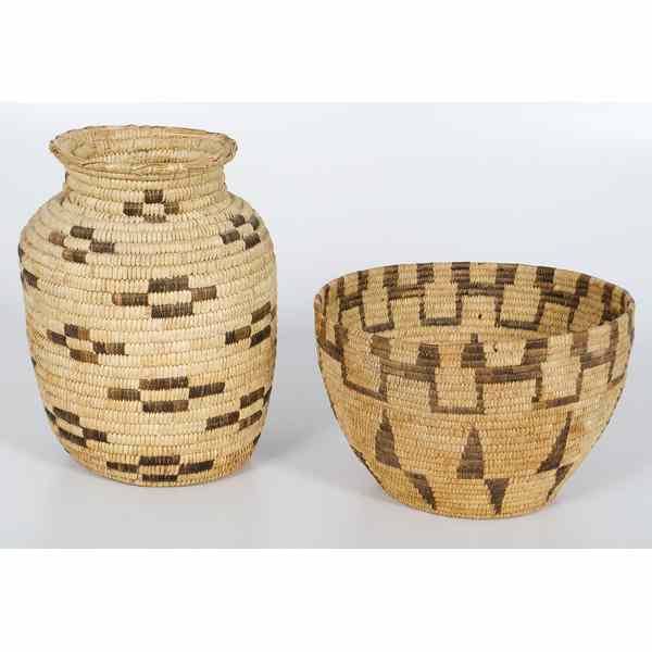 Appraisal: Tohono O'odham Baskets lot of including a large olla with