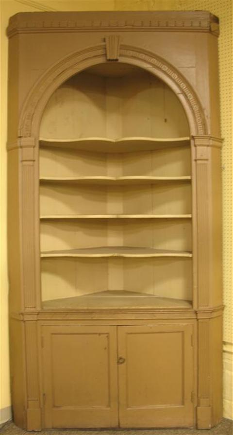 Appraisal: ALEXANDRIA FEDERAL STYLE PAINTED CORNER CUPBOARD Corner cupboard with large