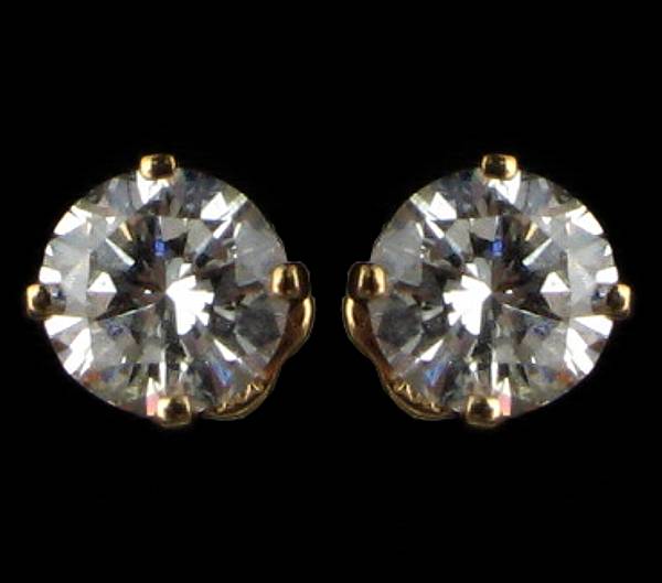 Appraisal: A pair of diamond stud earrings set with two round