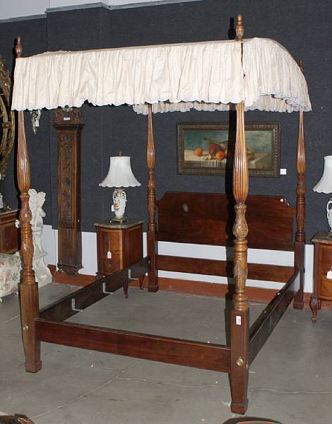 Appraisal: A Sheraton style canopied master bed height in width in