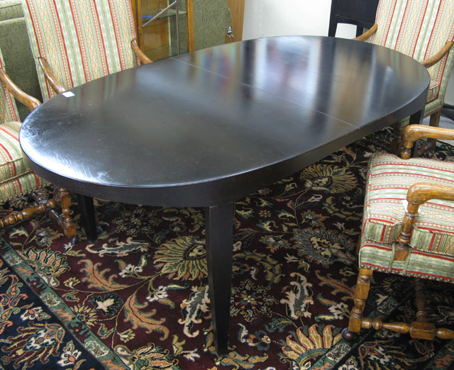 Appraisal: FEDERAL STYLE DINING TABLE WITH LEAF Shermag Furniture Co Bedard