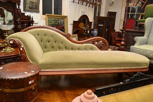 Appraisal: VICTORIAN CEDAR SINGLE ENDED CHAISE LOUNGE VICTORIAN CEDAR SINGLE ENDED