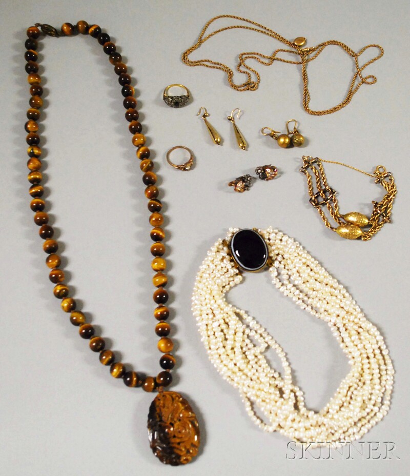 Appraisal: Small Group of Jewelry including a freshwater pearl torsade-style necklace