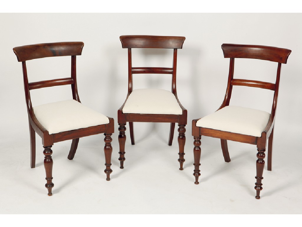 Appraisal: A MATCHED SET OF ELEVEN REGENCY MAHOGANY BAR BACK DINING