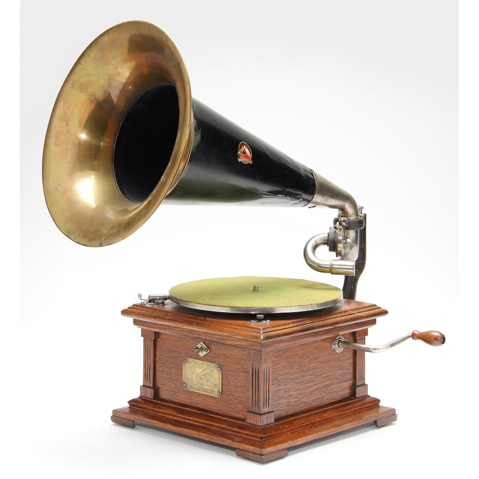 Appraisal: Victor II Humpback Disc Phonograph the oak cabinet's front with