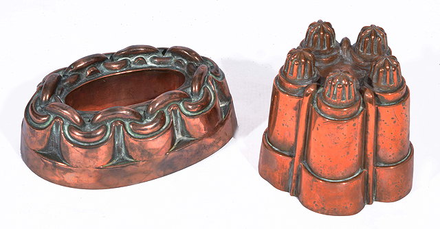 Appraisal: A VICTORIAN COPPER JELLY MOULD of lobe stylised castellated form