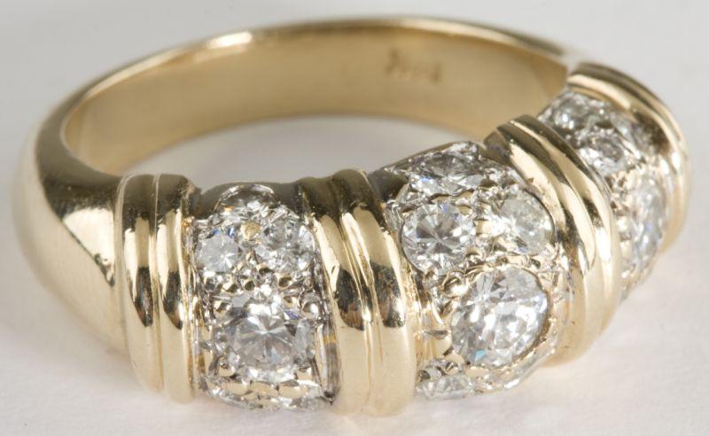 Appraisal: KT Gold and Diamond Ring set with round brilliant cut