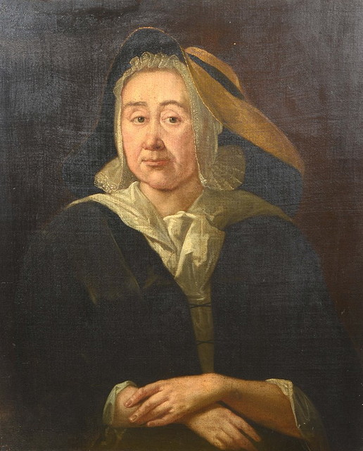 Appraisal: th Century English SchoolHalf length portrait of Mrs Lockyer maiden