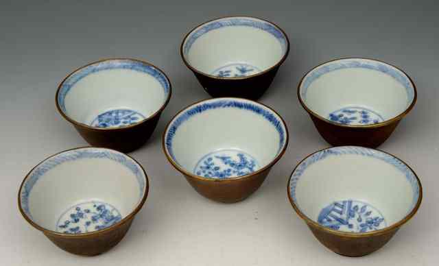 Appraisal: A SET OF SIX CHINESE BLUE AND WHITE EXPORT AND