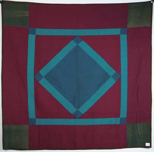 Appraisal: FINE AMISH PIECED QUILT Diamond in the square with corner