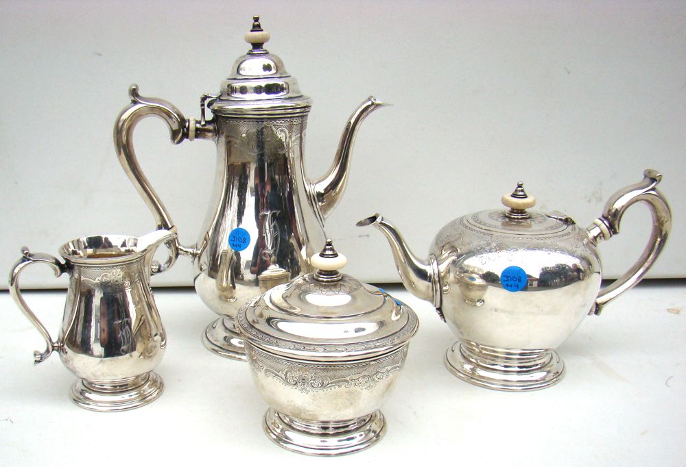 Appraisal: FOUR-PIECE STERLING SILVER TEA SET By Lunt In a classic