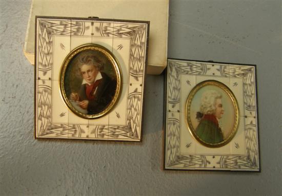 Appraisal: Pair of late th early th century portrait miniatures depicting