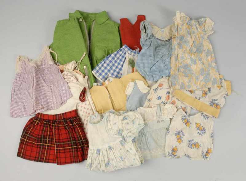 Appraisal: Large Lot of Vintage Doll Clothes Description 's dresses and