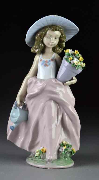 Appraisal: Lladro PorcelainFfigurine ''A Wish Come True''''Que Bonitas '' depicting a