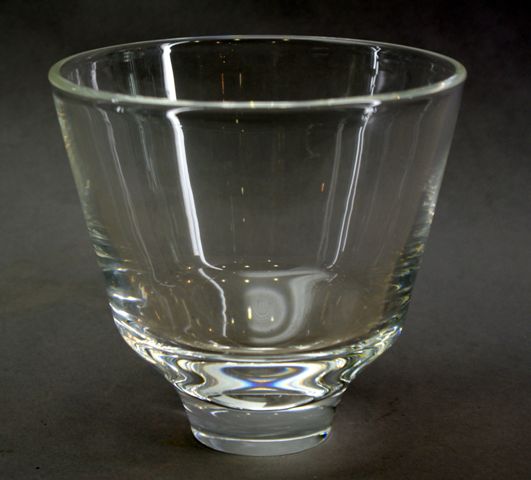 Appraisal: A Stueben glass vase on tapered foot cm high