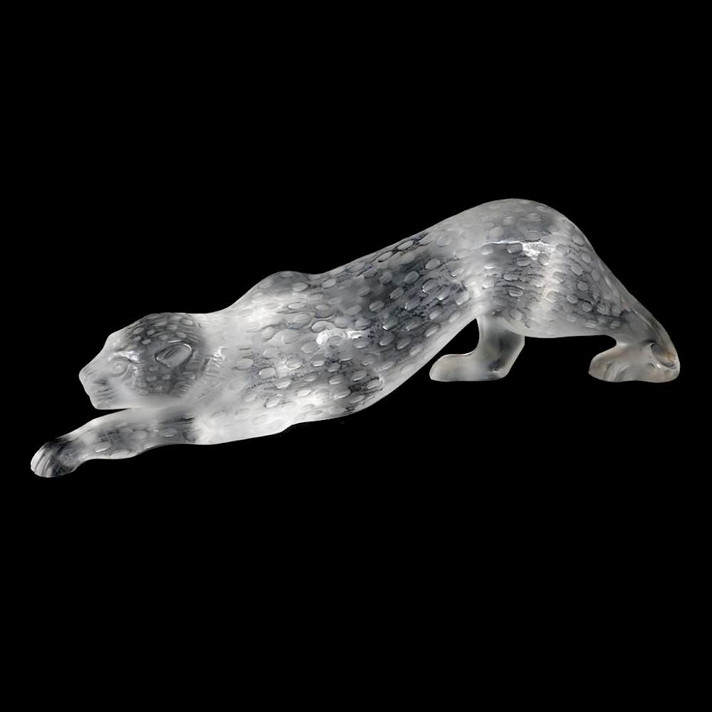 Appraisal: A LALIQUE CLEAR AND FROSTED GLASS CHEETAH ZELIA A frosted