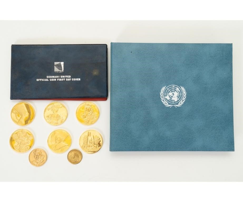 Appraisal: Five sterling silver United Nations Commemorative medals togther with a