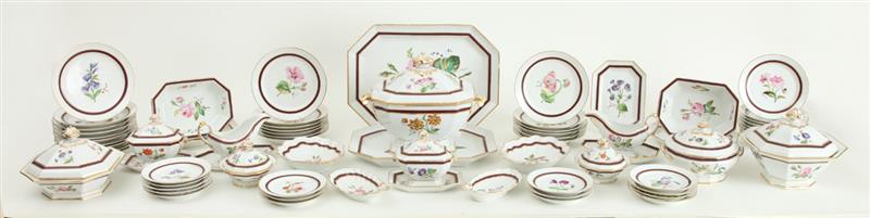 Appraisal: PARIS PORCELAIN -PIECE PART DINNER SERVICE Unmarked with various floral