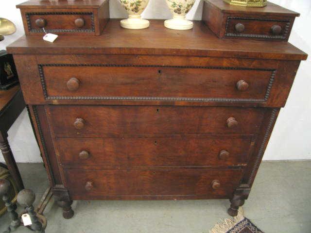 Appraisal: Victorian Chest four drawer with glove drawers on top