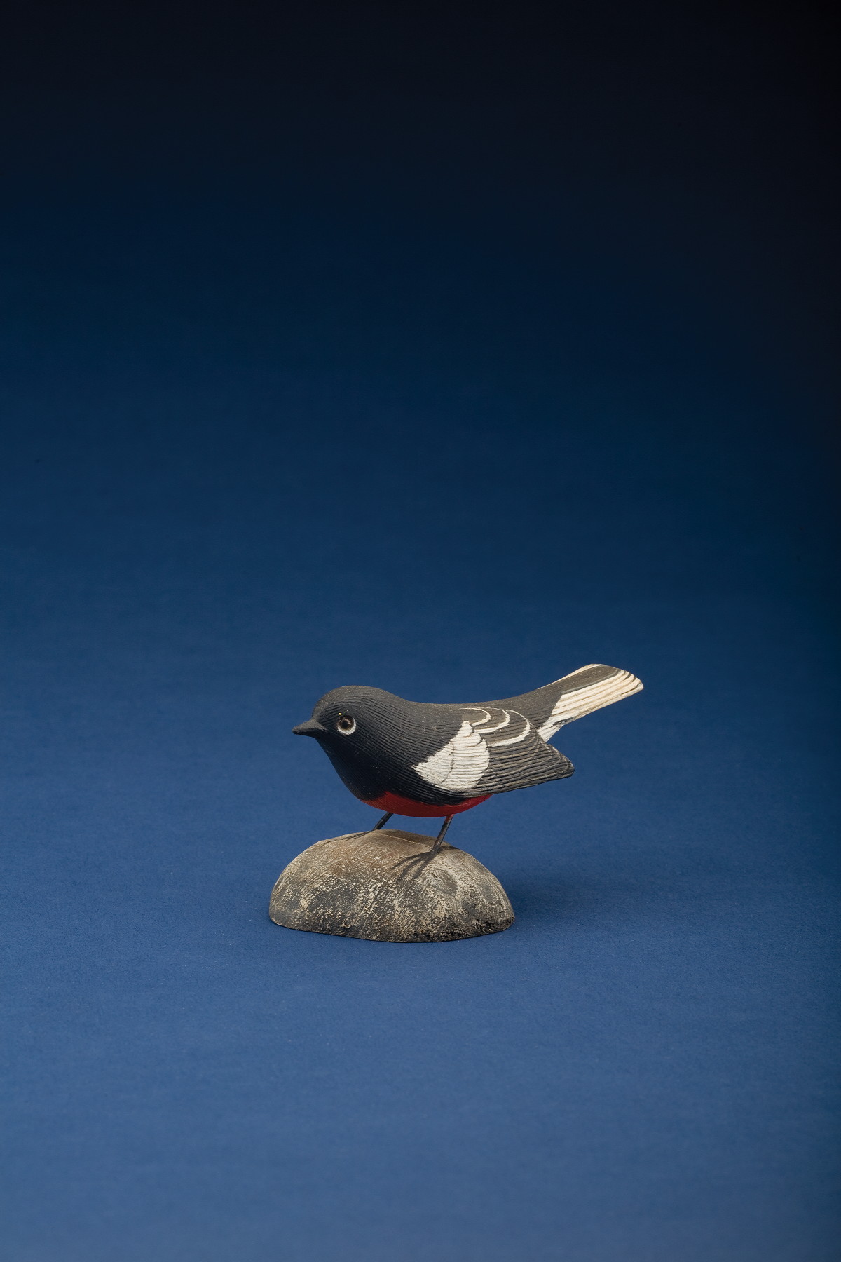 Appraisal: JESS BLACKSTONE AMERICAN - CARVED AND PAINTED WARBLER CIRCA Inscribed