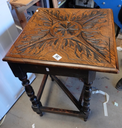 Appraisal: Early th Century drop leaf corner table