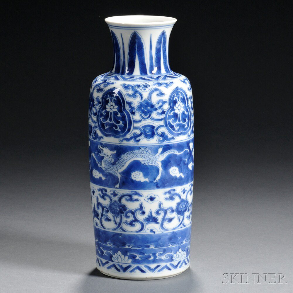 Appraisal: Blue and White Vase China late th early th century