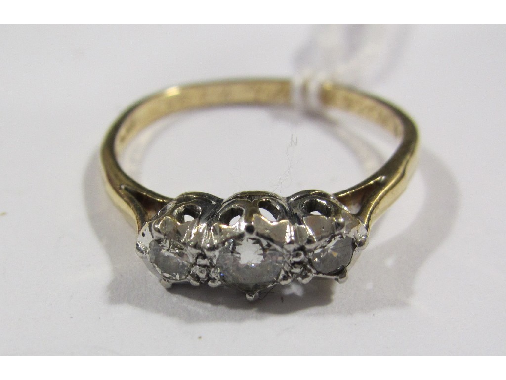 Appraisal: Eighteen carat gold and platinum diamond three stone ring