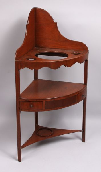 Appraisal: Early th Century Hepplewhite mahogany corner washstand h x w