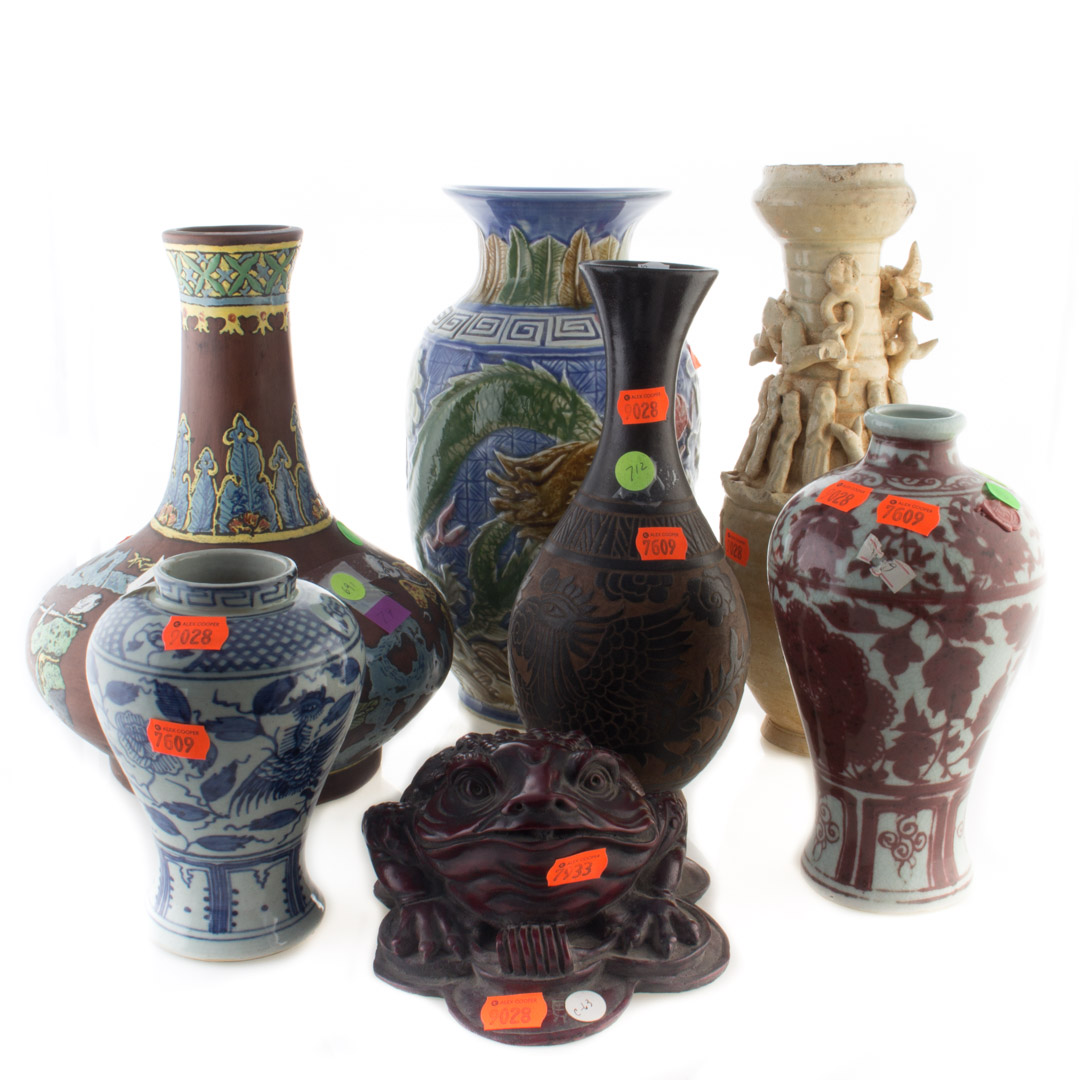 Appraisal: Seven oriental vases and composition frog