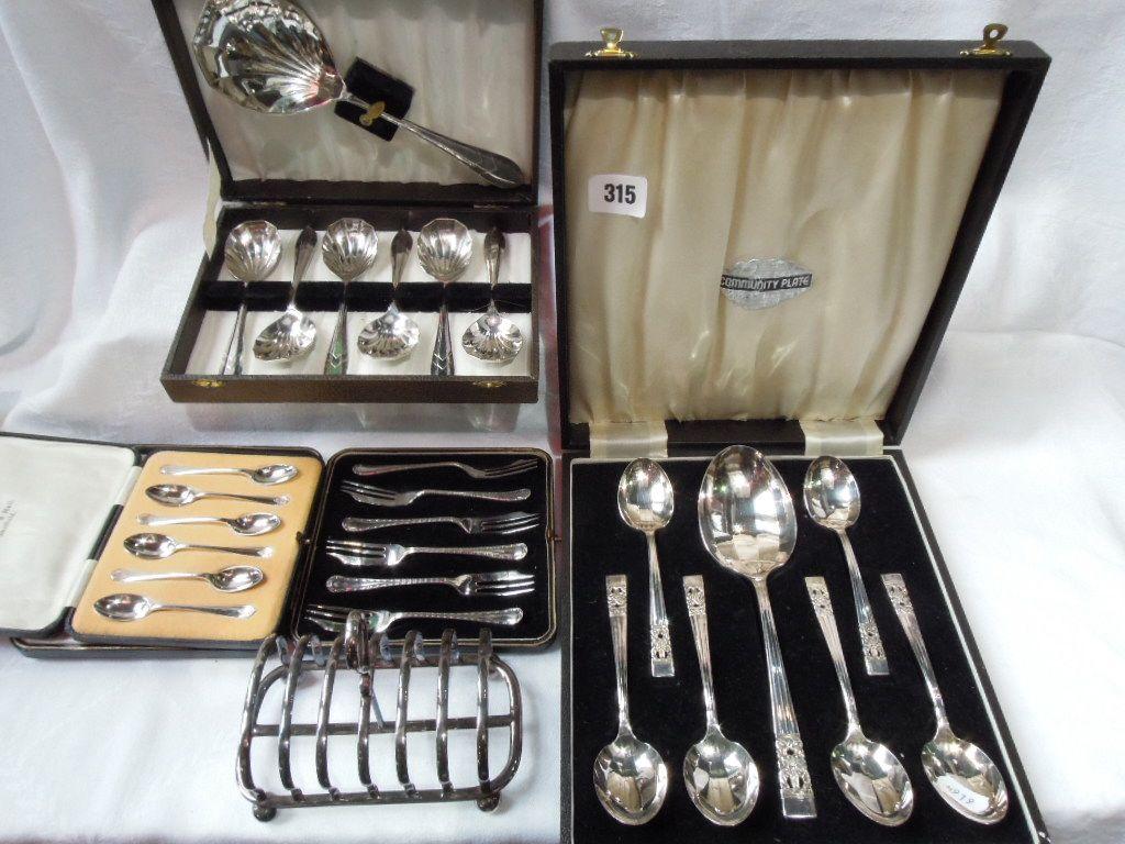 Appraisal: A quantity of silver plate including a toast rack a