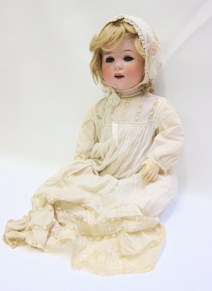 Appraisal: SIMON HALBIG BISQUE SOCKET HEAD CHARACTER DOLL Juta with blond