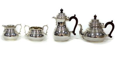 Appraisal: A silver tea and coffee service Richard Comyns London of