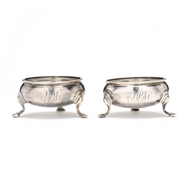 Appraisal: PAIR OF GEORGE III SILVER SALT CELLARS MARKS OF HESTER