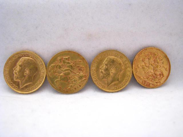 Appraisal: Four gold coins George V British Sovereigns all