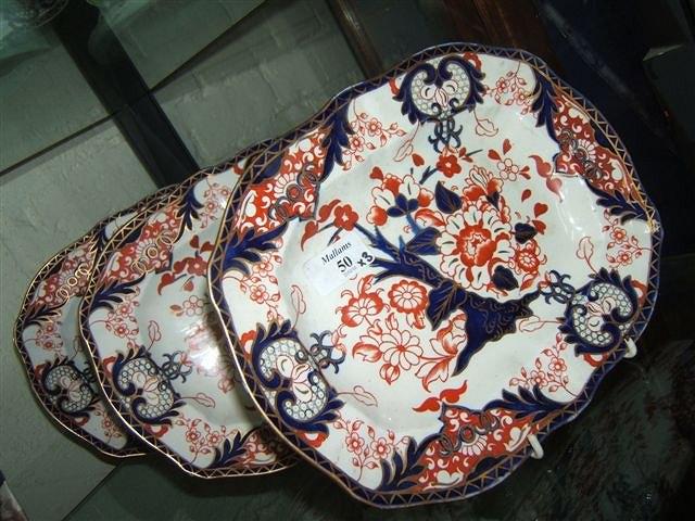 Appraisal: A set of three Royal Crown Derby dishes wide