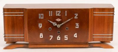 Appraisal: A 's IROD mantel clock in a walnut case with